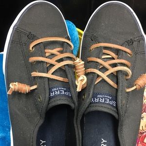 Women’s sperry’s
